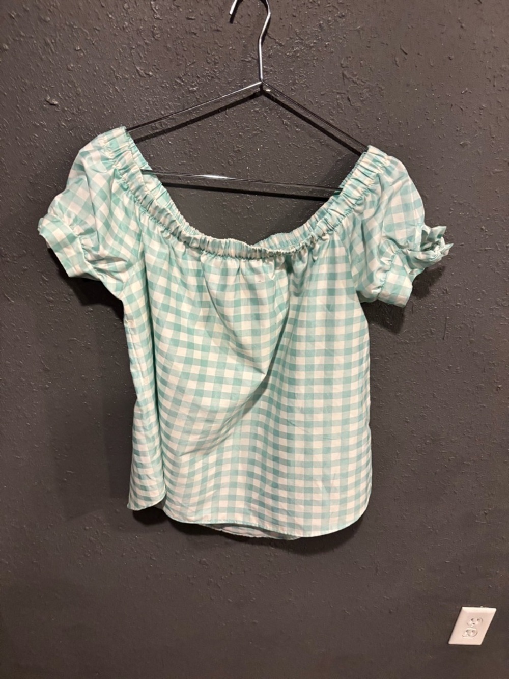 Wrangler Off-Shoulder Top in Mint